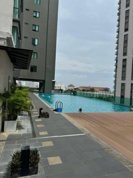 Jazz Suite Comfort Stay By Bnb4U Tanjung Tokong Exterior photo